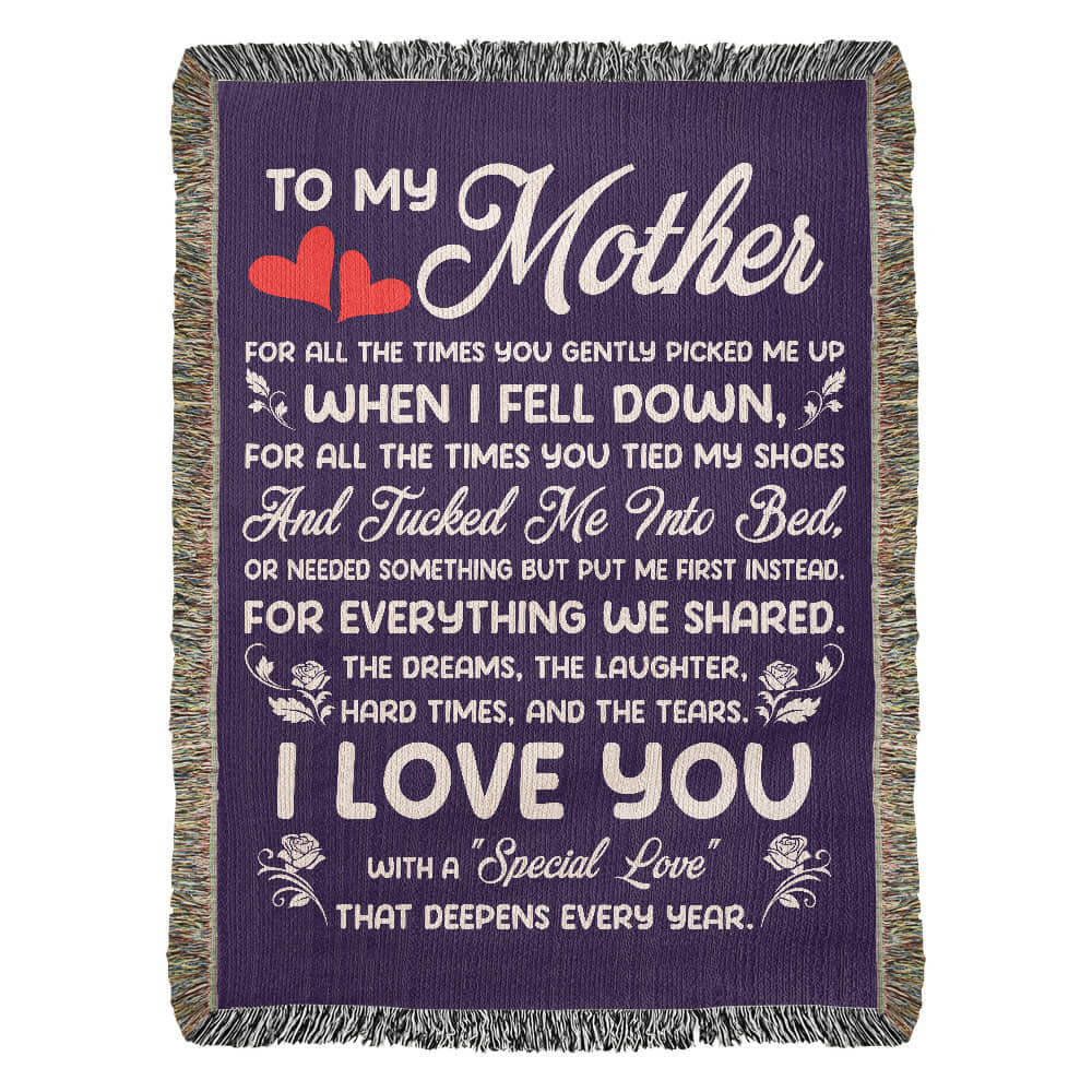 Custom woven blanket for mother with heartfelt message, ideal keepsake gift for special occasions.