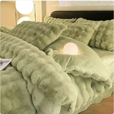 Plush Thermal Coral Fleece 4-Piece Bedding Set - LUXURISS