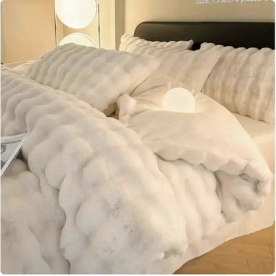 Plush Thermal Coral Fleece 4-Piece Bedding Set - LUXURISS