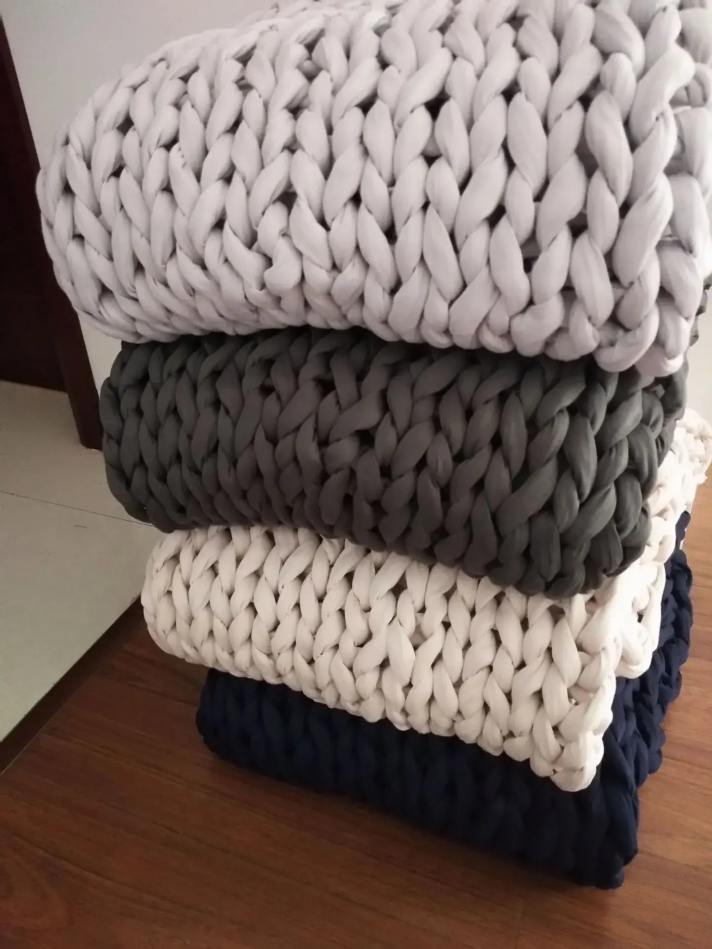 Serenity Weighted Blanket - LUXURISS
